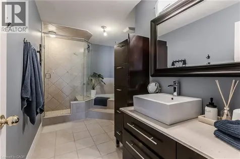 2121 Prospect Street Burlington ON L7R 1Z2