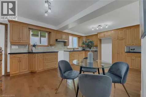 617 Eighth Road East Stoney Creek ON L8J 2X4