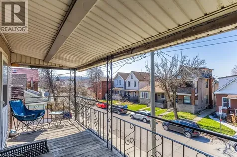 174 Rosslyn Avenue North Hamilton ON L8L 7P7
