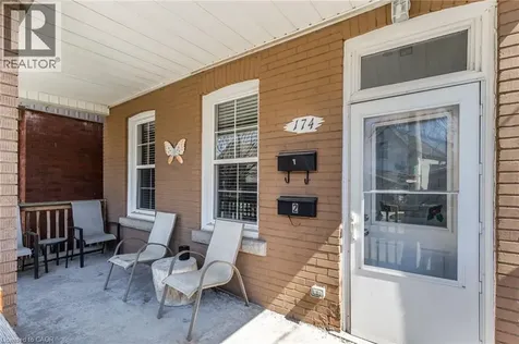 174 Rosslyn Avenue North Hamilton ON L8L 7P7