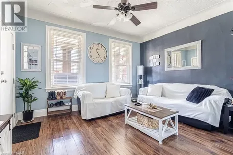 174 Rosslyn Avenue North Hamilton ON L8L 7P7