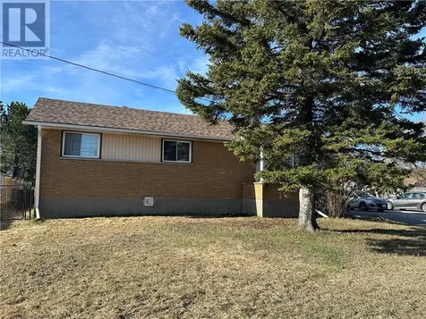 211 Cote Boulevard SW Hanmer ON P3P 1M6