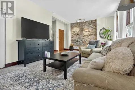 49 Mill Street Carleton Place ON K7C 1T6