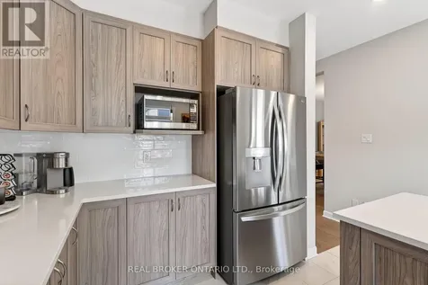 548 Anchor Circle Ottawa ON K2B 7Z5