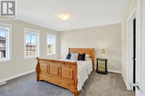 548 Anchor Circle Ottawa ON K2B 7Z5