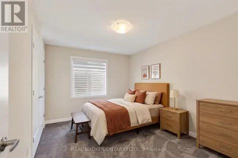 548 Anchor Circle Ottawa ON K2B 7Z5