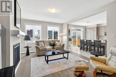 548 Anchor Circle Ottawa ON K2B 7Z5