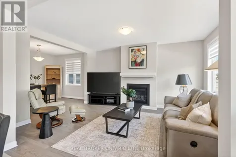 548 Anchor Circle Ottawa ON K2B 7Z5
