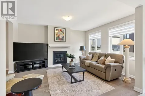 548 Anchor Circle Ottawa ON K2B 7Z5