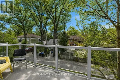 15 30th Street North Wasaga Beach ON L9Z 2C8