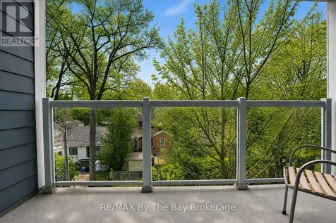 15 30th Street North Wasaga Beach ON L9Z 2C8
