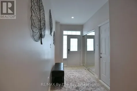 15 30th Street North Wasaga Beach ON L9Z 2C8