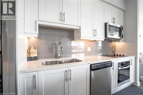600 North Service Road Stoney Creek ON L8E 0L2