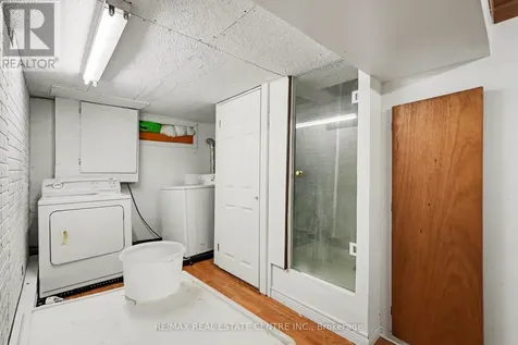 84 Bank Street North Renfrew ON K7V 2E2