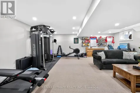 67 Beauchamp Drive North Cambridge ON N1S 0A2