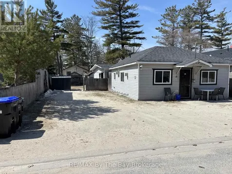 44 12th Street North Wasaga Beach ON L9Z 2J9