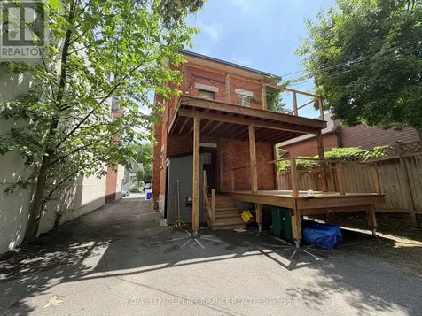 721 Cooper Street Ottawa ON K1R 5J5