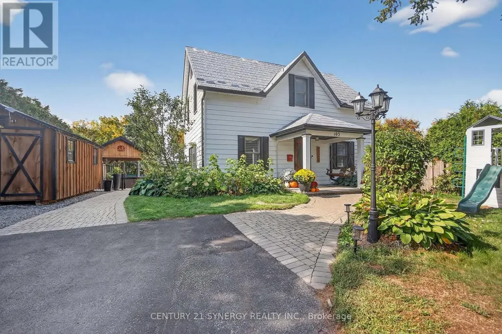 103 Queen Charlotte Street Ottawa ON K0A 2Z0