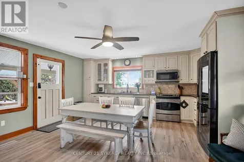 103 Queen Charlotte Street Ottawa ON K0A 2Z0