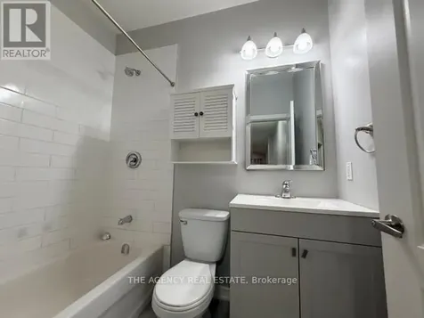 268 Talbot Street St. Thomas ON N5P 1B4