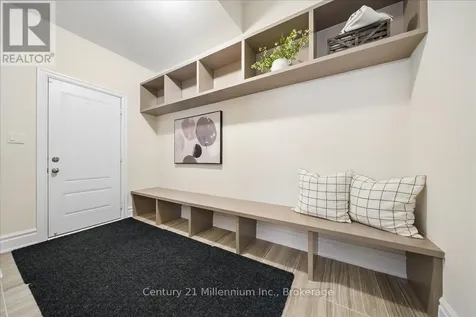 161 Springside Crescent Blue Mountains ON L9Y 5L3