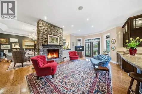 7 Ocean Way Port Dover ON N0A 1N7