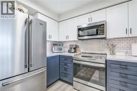 3845 Lakeshore Boulevard West Toronto ON M8W 4Y3
