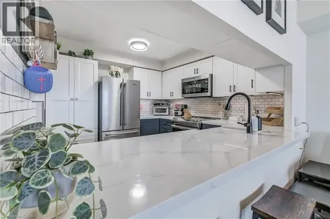 3845 Lakeshore Boulevard West Toronto ON M8W 4Y3