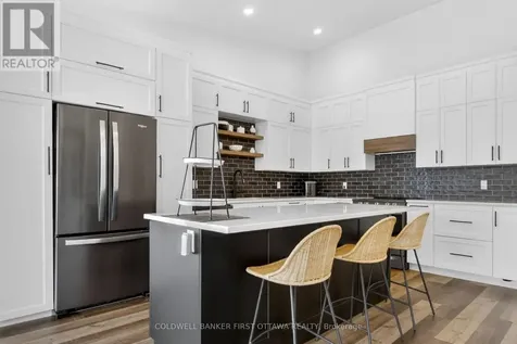 4 Mcdiarmid Lane North Carleton Place ON K7C 4S1