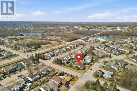 4 Mcdiarmid Lane North Carleton Place ON K7C 4S1