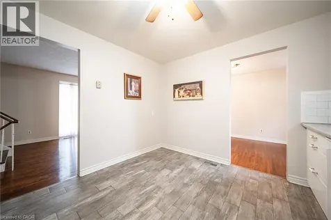 557 Trafford Crescent Oakville ON L6L 3T4