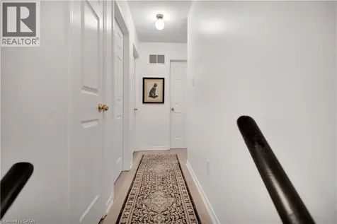 57 Banbury Drive Ancaster ON L9K 1H8