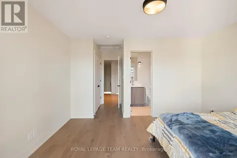 13 Fifth Avenue Ottawa ON K1S 2M2