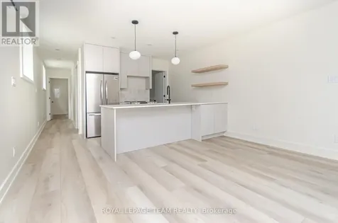 13 Fifth Avenue Ottawa ON K1S 2M2