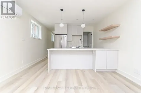 13 Fifth Avenue Ottawa ON K1S 2M2
