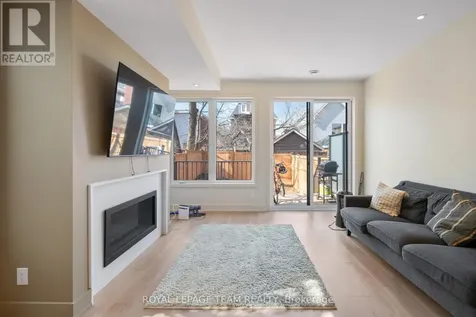 13 Fifth Avenue Ottawa ON K1S 2M2