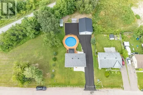 1108 Boundary Road Pembroke ON K8A 7X1