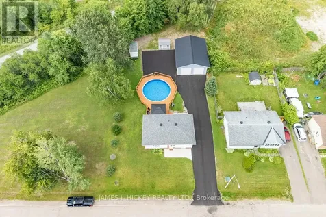 1108 Boundary Road Pembroke ON K8A 7X1