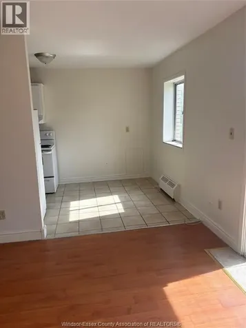 6490 Wyandotte East Windsor ON N8S 1P1