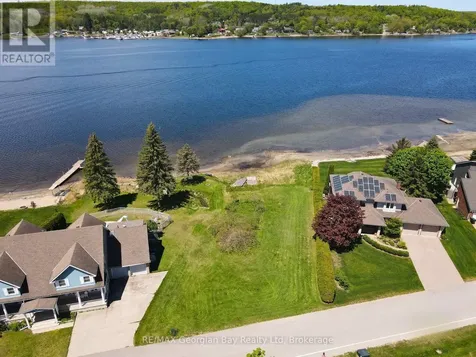 46 Beck Boulevard Penetanguishene ON L9M 1E2