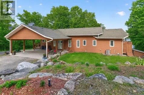 606 Whites Point Road Rideau Lakes ON K0G 1E0