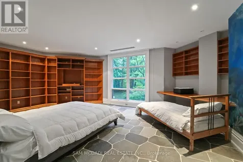9 Flaherty Lane Caledon ON L7K 2P2