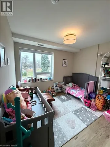 34 Norman Street Brantford ON N3R 2Y1