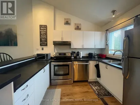 149 Fairway Crescent Collingwood ON L9Y 5B4