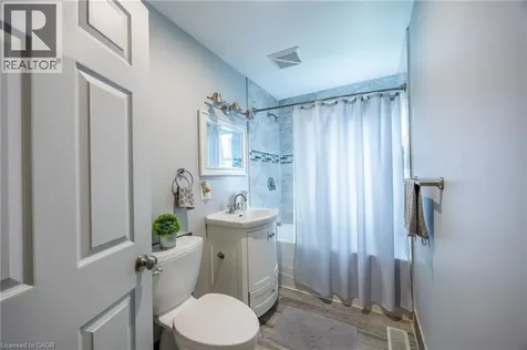 5 Bint Avenue Simcoe ON N3Y 4J4
