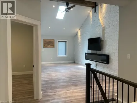 432 Bay Street North Hamilton ON L8L 1N3