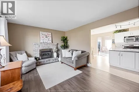 291 Elm Lakeshore ON N0R 1N0