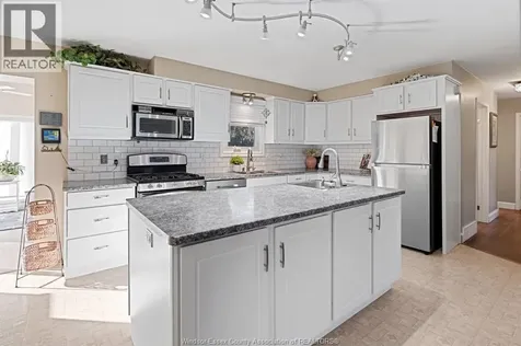 291 Elm Lakeshore ON N0R 1N0