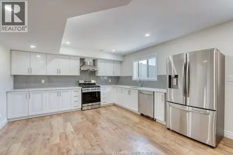 196 Spring Street Lakeshore ON N8L 0G7