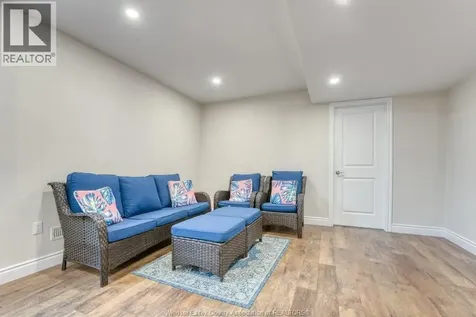 196 Spring Street Lakeshore ON N8L 0G7